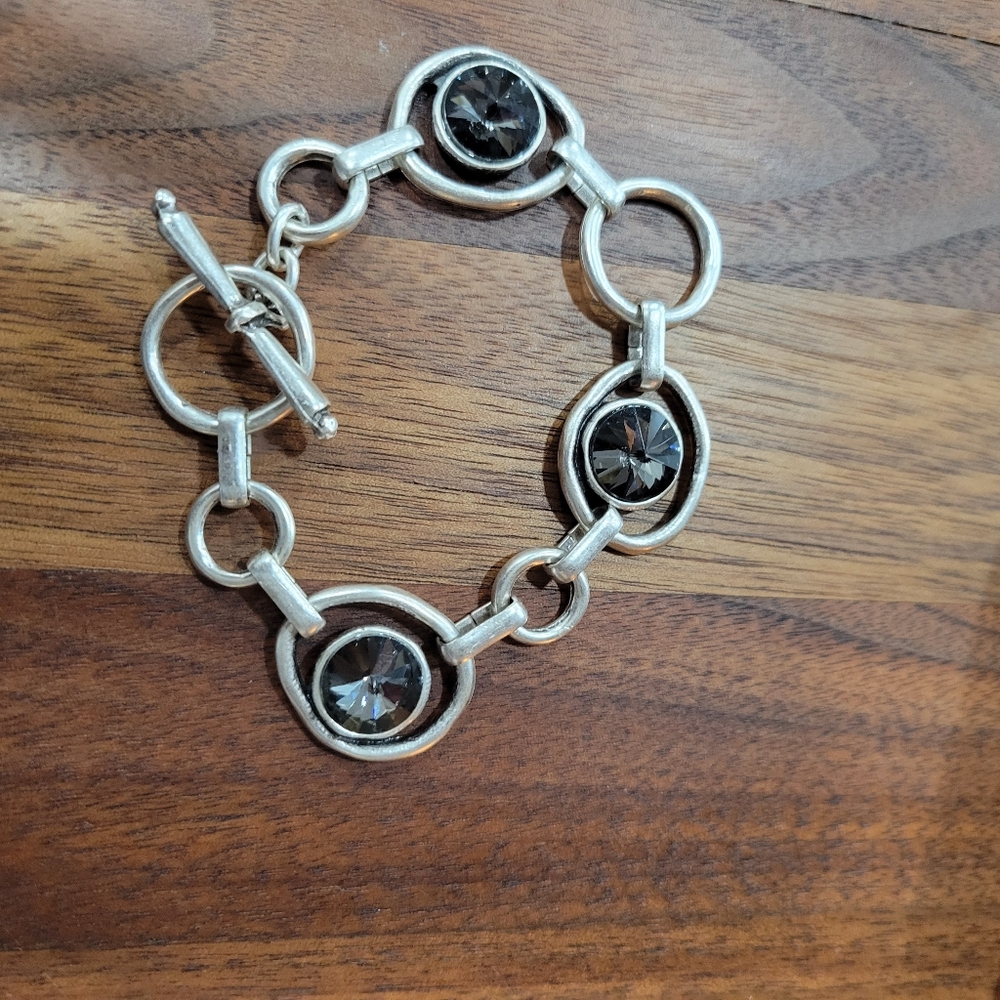 Silver Pewter Colored Circle Bracelet with Gray Charcoal Crystals